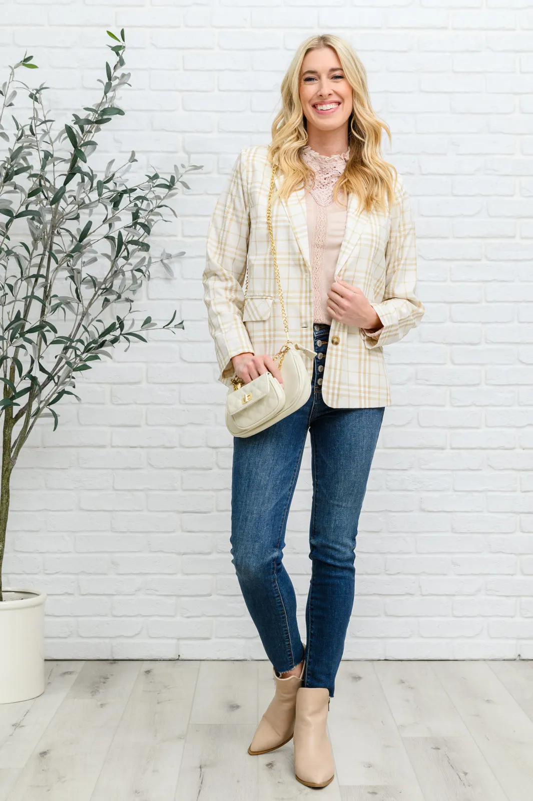 Dressed in Plaid Blazer - 4/26/2022